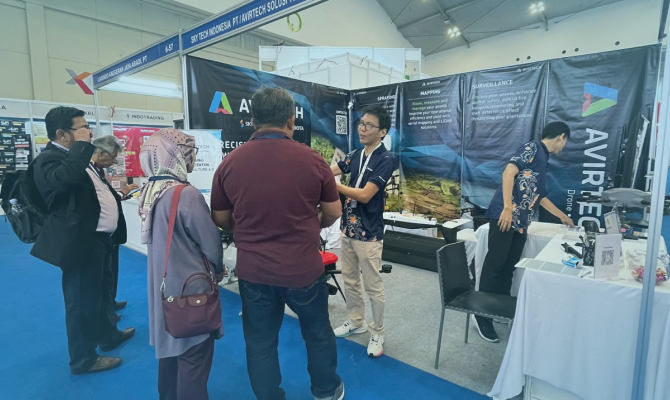 Avirtech booth at TEI 2024 showcasing agritech solutions and drones