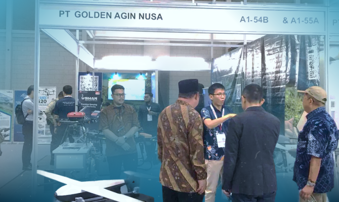 Avirtech and PT GAN booth at INTI IDE ASIA 2025 showcasing drone and IoT solutions.